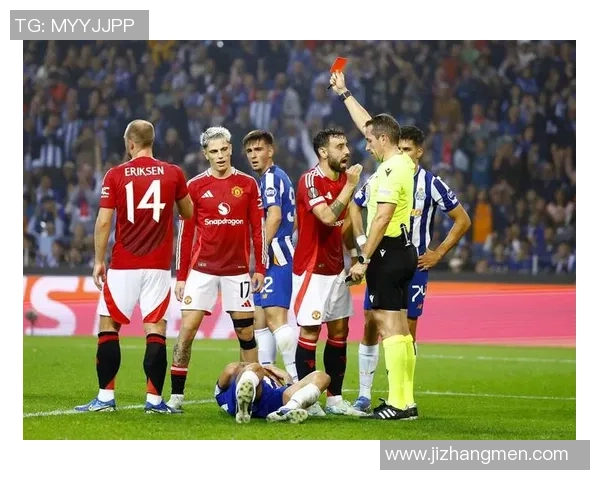 波尔图狂胜曼联四球晋级足总杯引发全场热烈欢呼